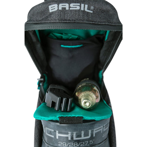 Basil Discovery 365D - saddle bag M - 1 liter - black