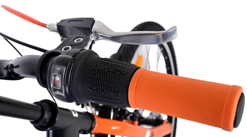 Load image into Gallery viewer, Volare Thombike Kinderfiets Jongens 24 inch Zwart Oranje 3 versnellingen
