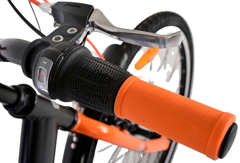 Load image into Gallery viewer, Volare Thombike Kinderfiets Jongens 26 inch Zwart Oranje 3 versnellingen
