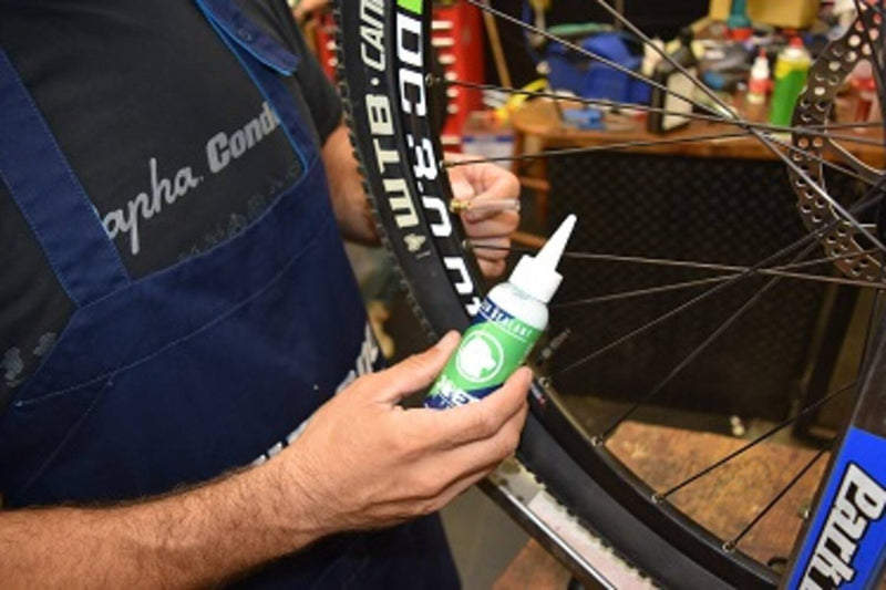 Load image into Gallery viewer, Joe's no flats Eco sealant 60ml
