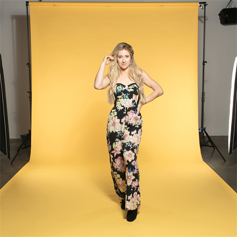 Load image into Gallery viewer, Superior achtergrondpapier 18 buff 1,35 x 11m
