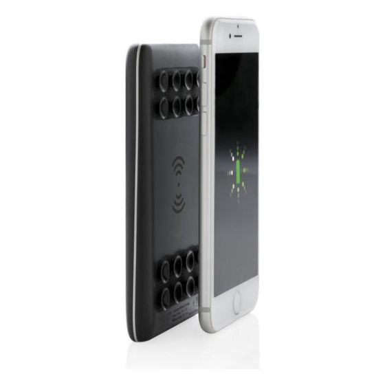 Load image into Gallery viewer, Xd collection Powerbank 4000 mAh 12,7 x 7,2 cm zwart
